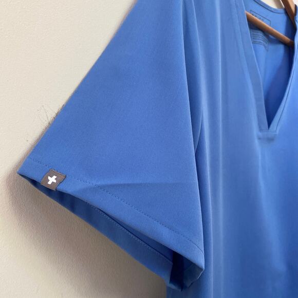 Figs Technical Collection Casma Three-Pocket Top Blue Size XXL - Picture 3 of 5